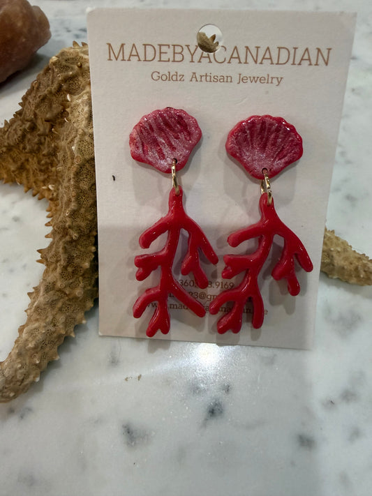 Red coral stud