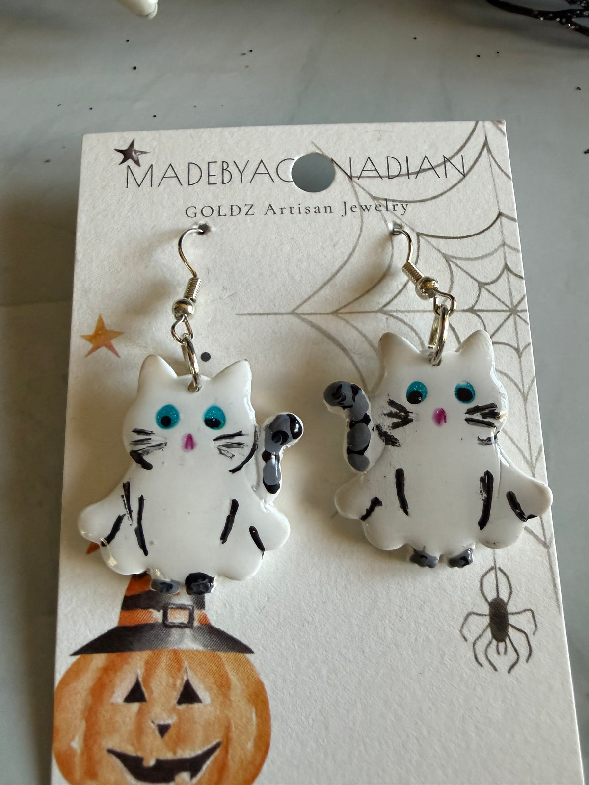 Ghost kitty-Sale